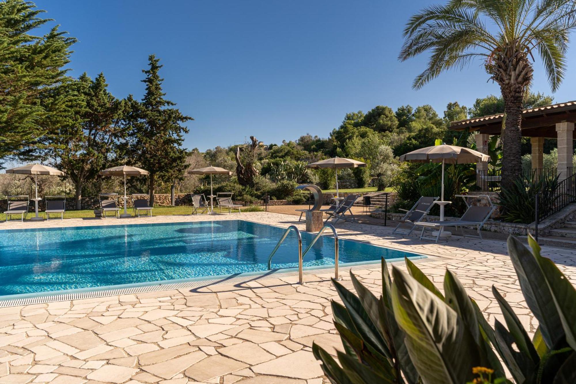 Hotel Masseria Le Pajare Presicce Exterior photo